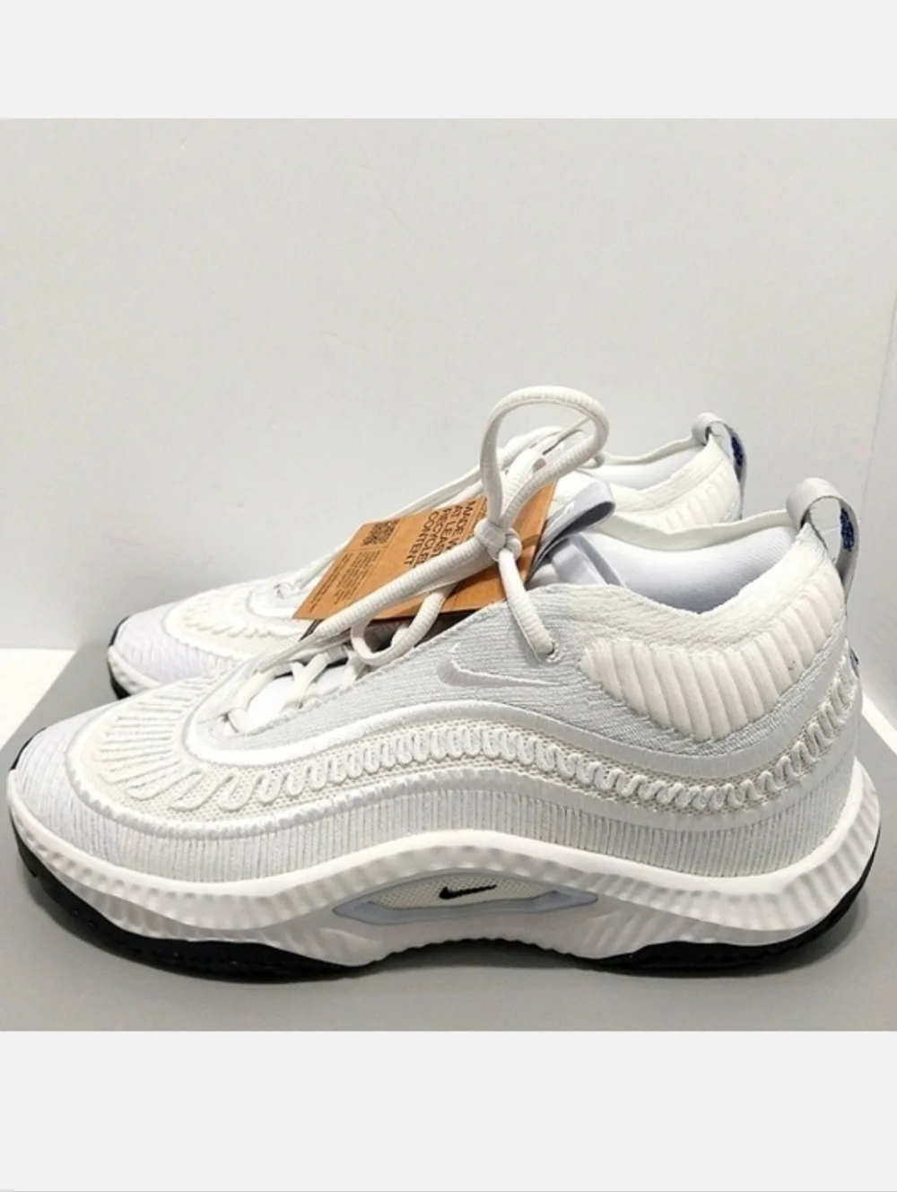 Nike Cosmic Unity 3 Knit ‎ Sneakers, NWT, Size 8.5|EUR 42